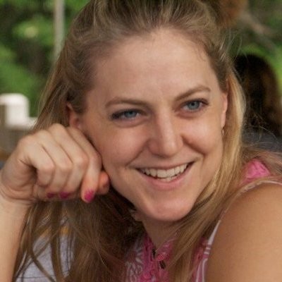 Kelley Conway headshot